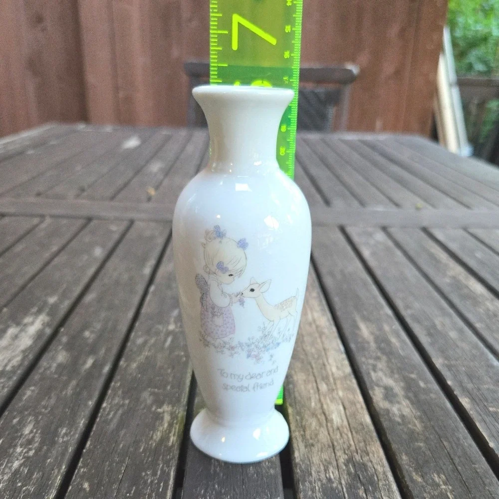Vintage 1985 Precious Moments Bud Vase To My Dear and Special Friend Enesco Box